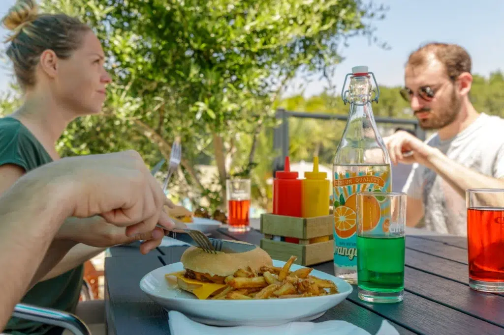 Camping Le Parc de la Greve restauration